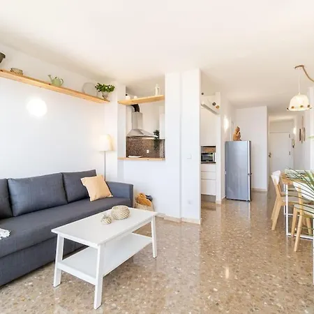 1ªlinea Mar-piscina-wifi-portaventura-luxury-chill5 Salou