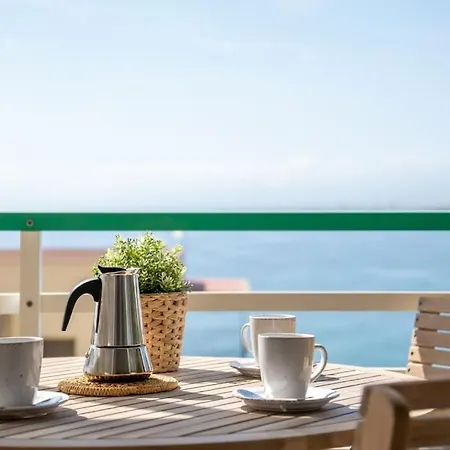 Appartement 1ªlinea Mar-piscina-wifi-portaventura-luxury-chill5 Salou